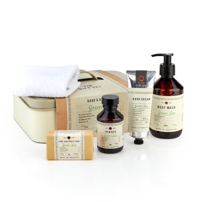 Green Tea Tin Gift ( Hand & Body Wash, Hand Cream, Foam Bath, Soap and Flannel)